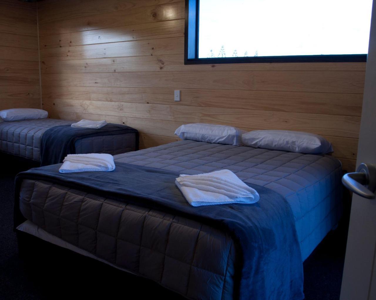 Greymouth Seaside Top 10 Holiday Park Room photo